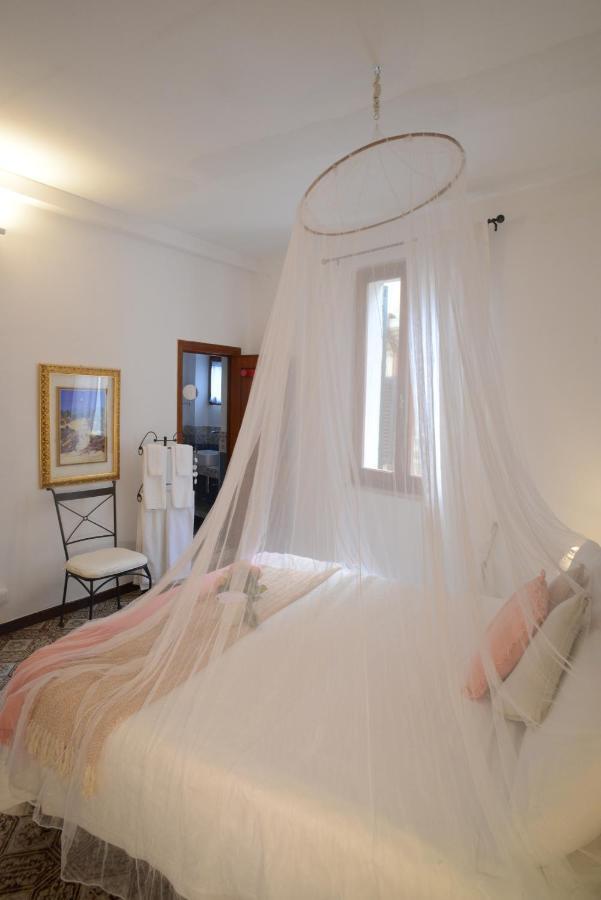 Old Town Secret Garden Apartamento Alghero Exterior foto